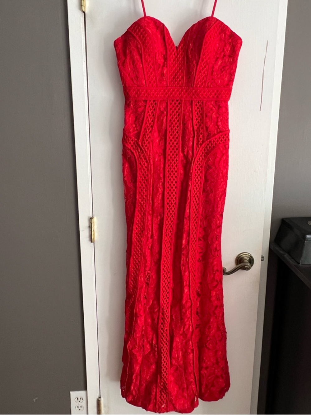 Red Lace Strapless Evening Dress